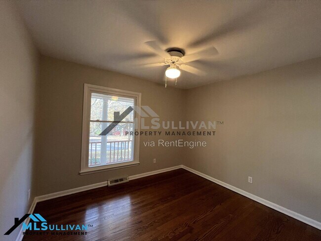 Building Photo - 1720 Euclid Rd