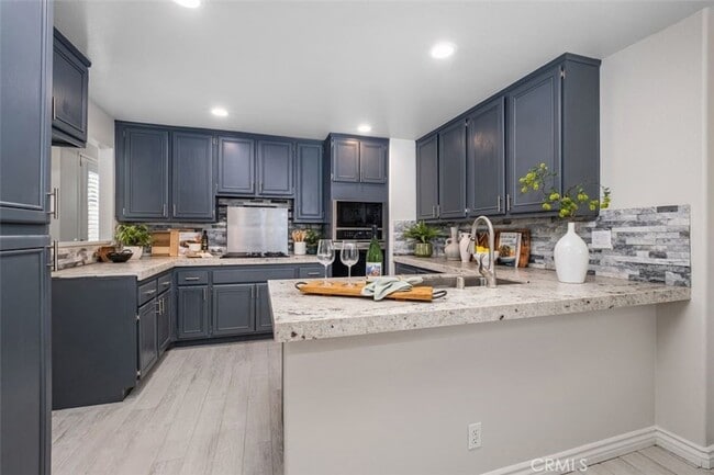 Building Photo - 54 Cameray Heights