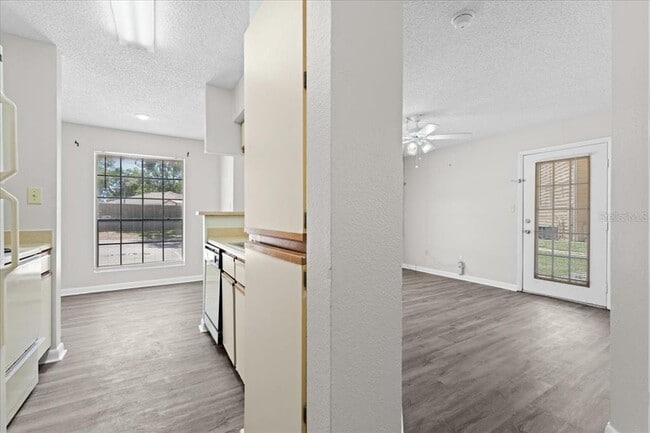 Building Photo - 8641 Fancy Finch Dr