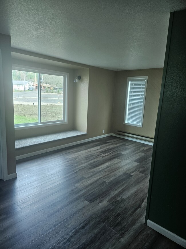 Building Photo - 3034 Jackson Hwy