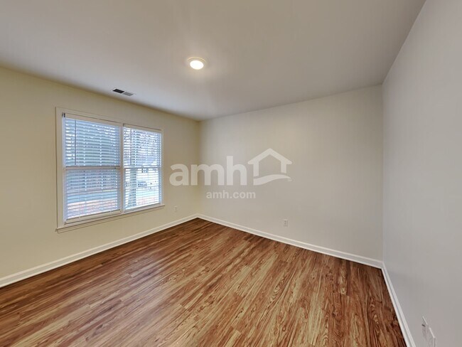 Building Photo - 3987 Fox Glen Dr