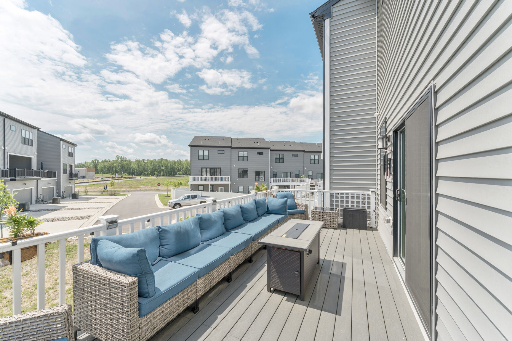 Building Photo - 16117 Gwynn Brook Way