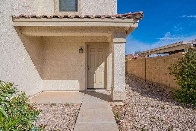 Building Photo - Home in Chandler for rent