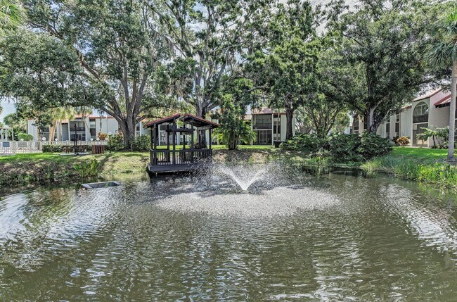 Building Photo - **AVAILABLE STARTING FEBRUARY-APRIL 2026 SEASON FOR $3200/month**