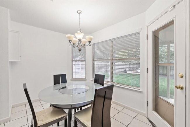 Building Photo - 3301 Texas Topaz Dr