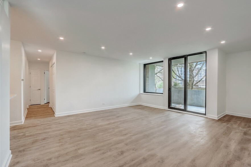 Living - Dining Room - 240 M St SW