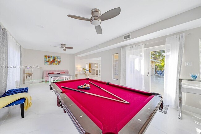 Building Photo - 241 Oceanic Ave