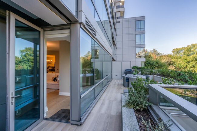 Building Photo - 2501 M St NW