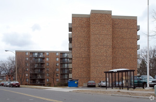 Street View - Holyoke Towers