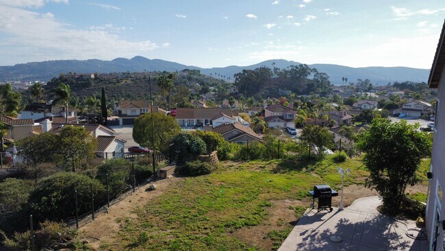 Building Photo - Beautiful 4 bed, 3 bath, 2,726 sqft House in Peaceful San Marcos Neighborhood - Available 11/15