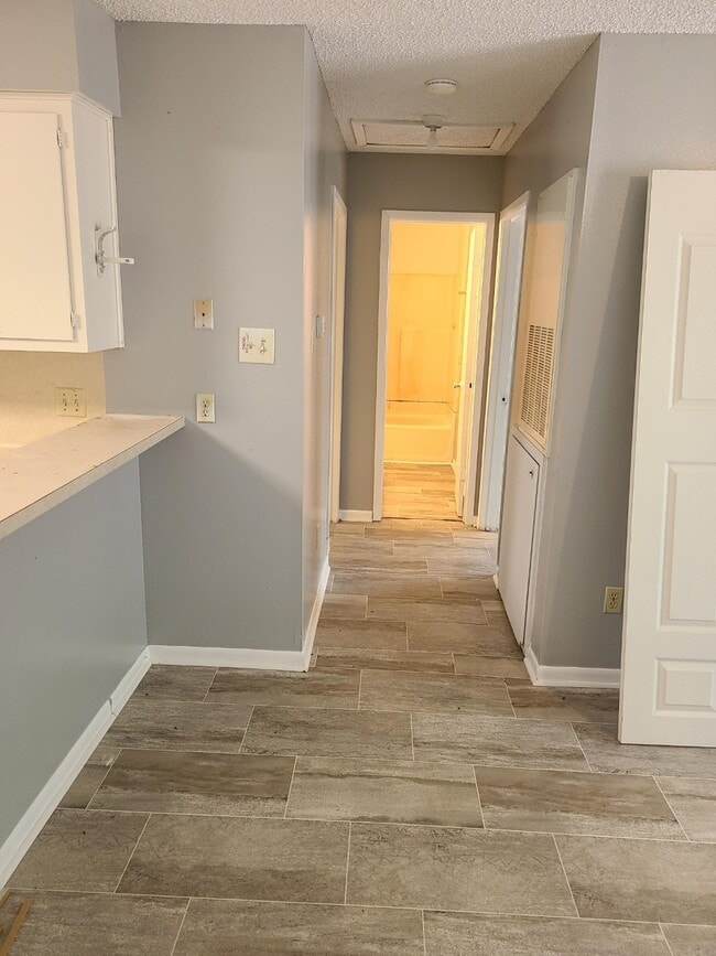 Building Photo - 2512 Pearl St