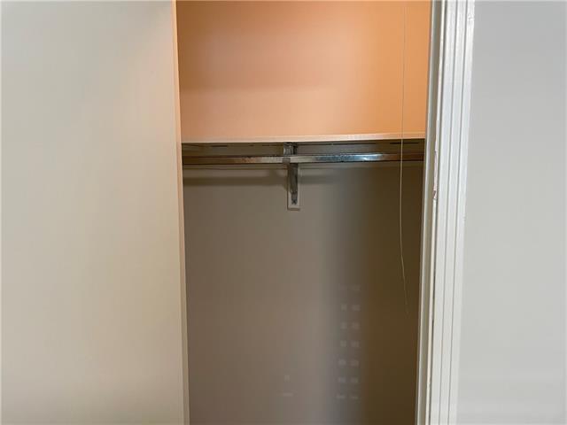 Building Photo - 2700 Whitney Pl