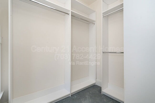 Building Photo - 8401 Tysons Trace Ct