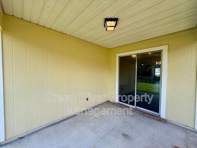 Building Photo - 4139 Savannah Glen Blvd