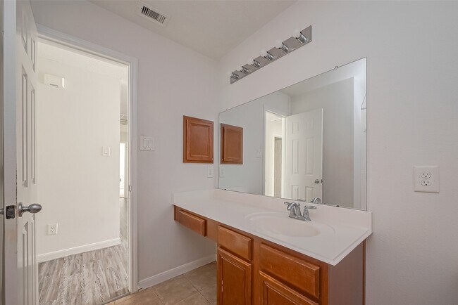 Building Photo - 29511 Legends Branch Ln