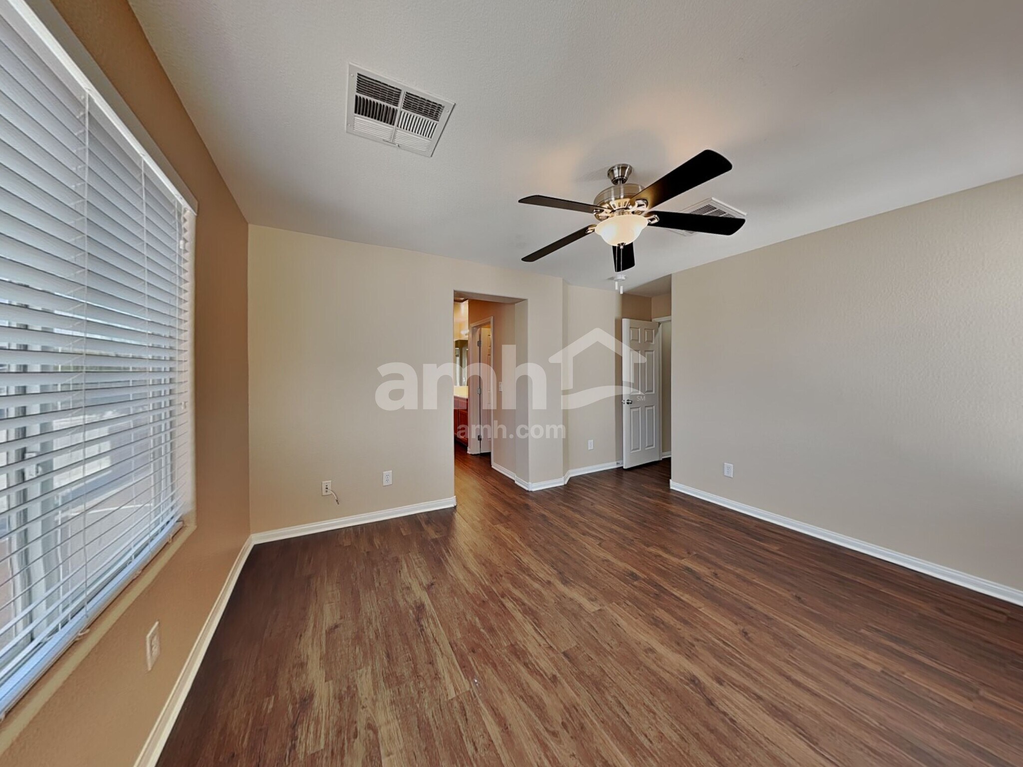 Building Photo - 6490 Albina Creek St