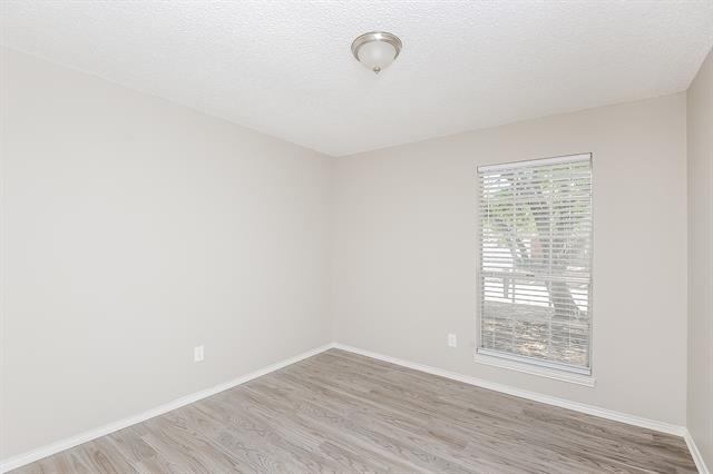 Building Photo - 6400 Rock Springs Dr