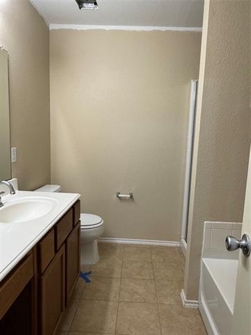 Building Photo - 10105 Benwick Dr