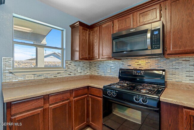 Building Photo - 14407 Misty Point Ct