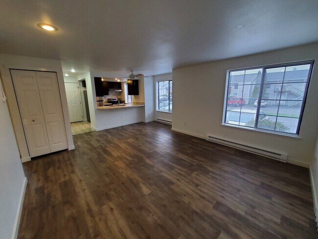 Building Photo - 1710 Texas St