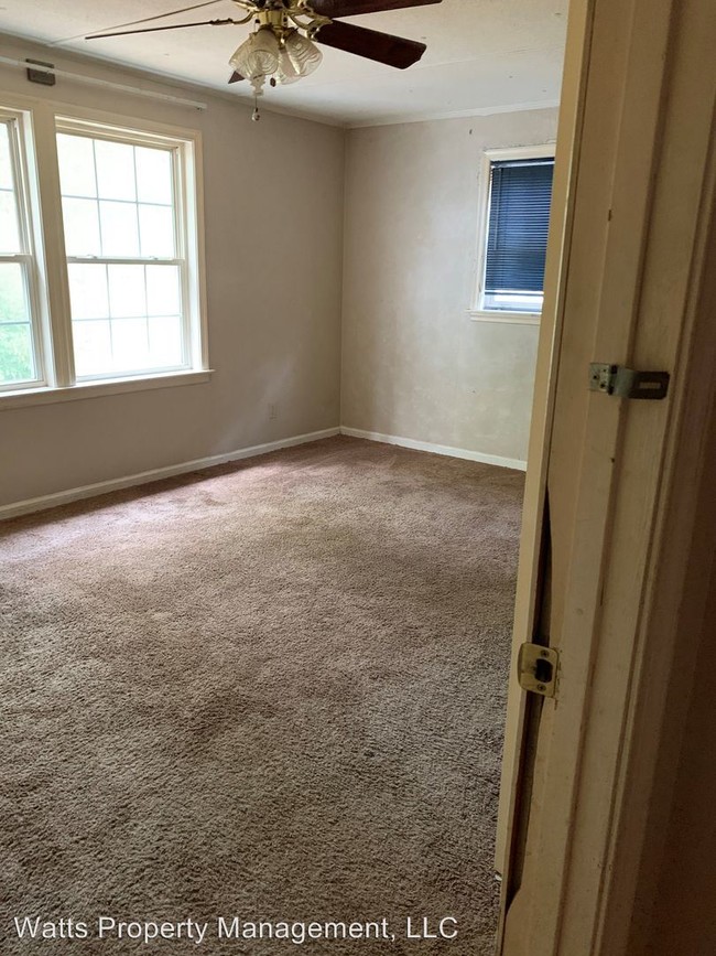 Building Photo - 3 br, 2 bath House - 302 Community Road