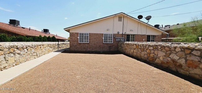 Building Photo - 3903 Van Buren Ave