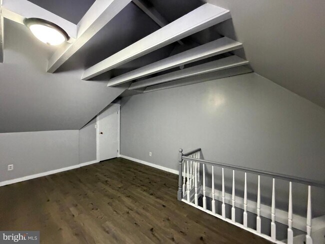 Building Photo - 144 Washington St