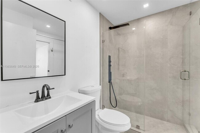 Building Photo - 1251 NE 108th St