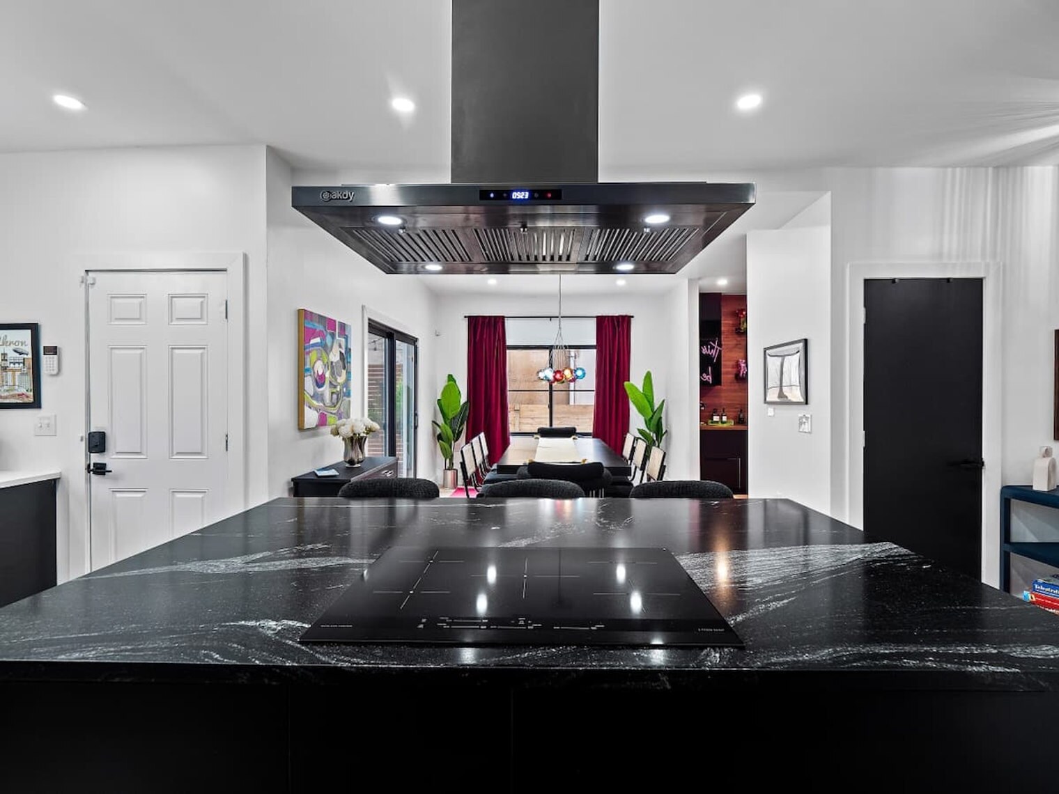 Building Photo - 25 N Rose Blvd