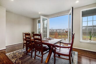 Building Photo - 2765 Ashcombe Dr.