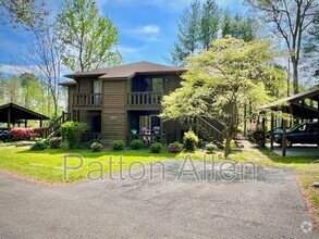 Building Photo - 580 Courtwood Ln