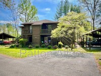 Building Photo - 580 Courtwood Ln