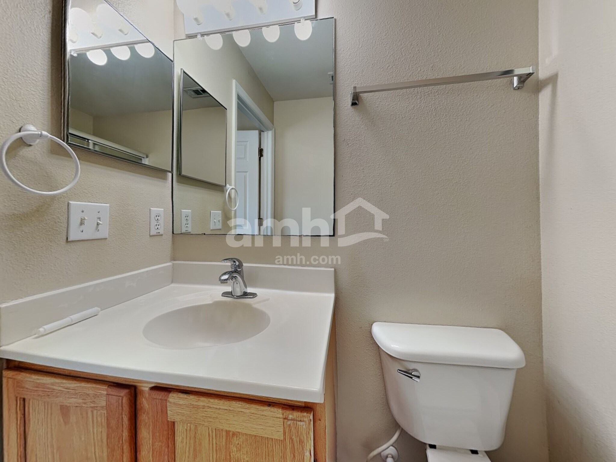 Building Photo - 30312 Rattana Ct