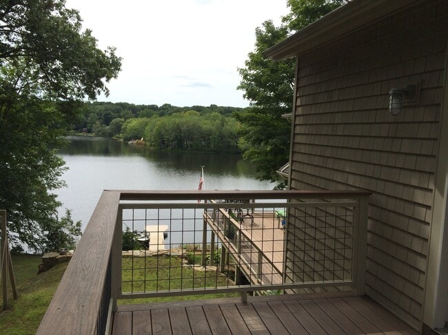 Deck - 131 Lakeside Dr