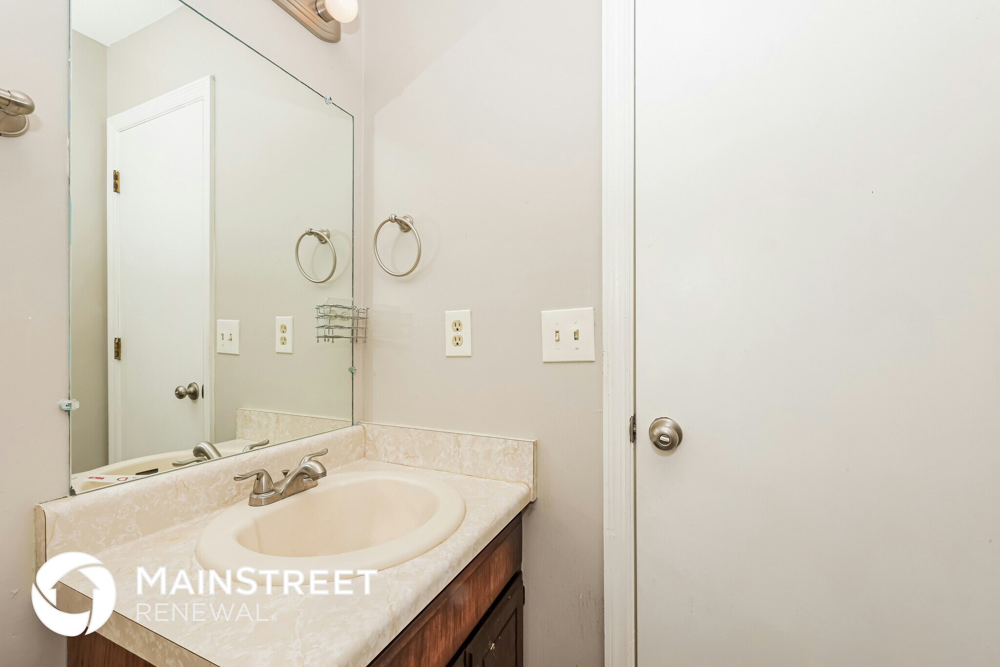 Building Photo - 620 Cedar Bend Ln