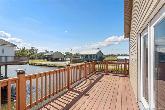 Building Photo - 7230 Pirates Cove