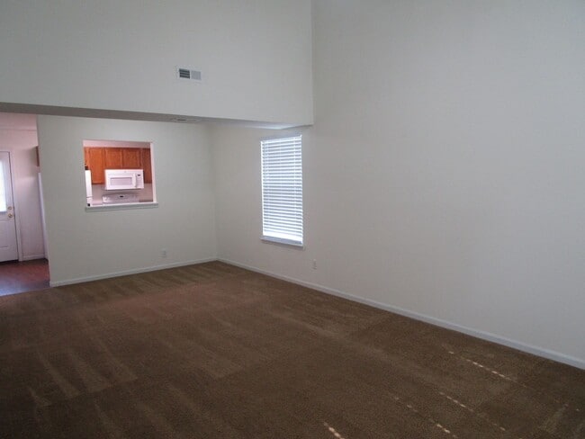 Building Photo - 3505-3507 La Mesa Dr.