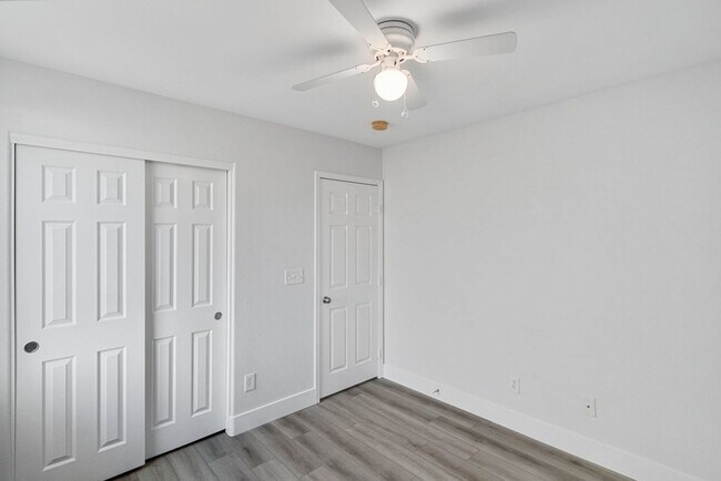 Building Photo - WONDERFUL 3 BEDROOM HOME AT END OF CUL-DE-...