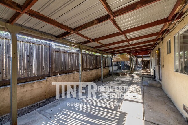 Building Photo - 7851 Winding Way