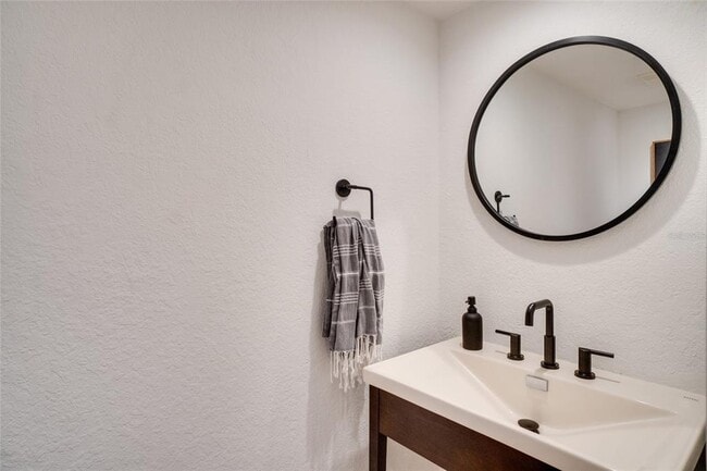 Building Photo - 1130 Washington Ave