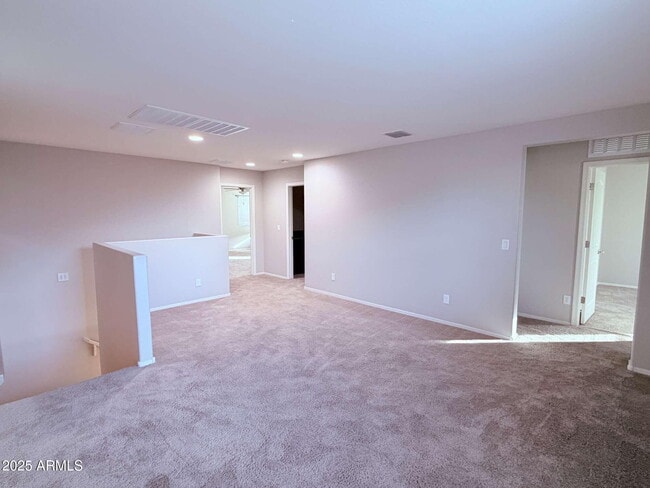 Building Photo - 5113 E Greenway St