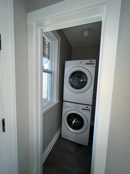 Building Photo - 7819 S Morgan St