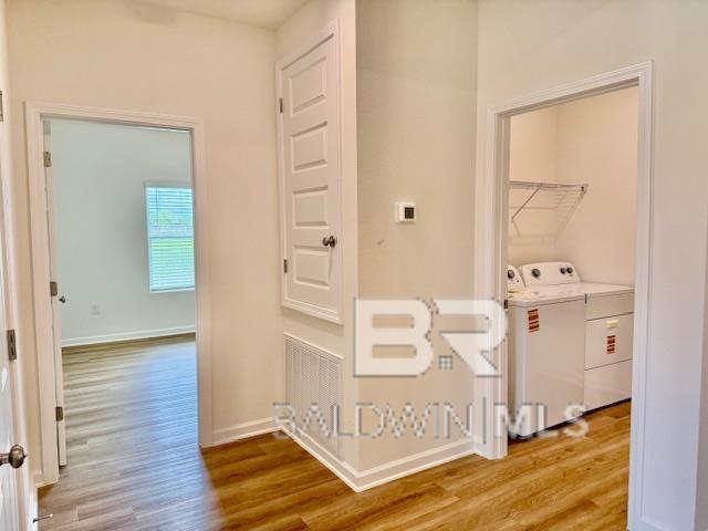Building Photo - 384 Parkerman Ave