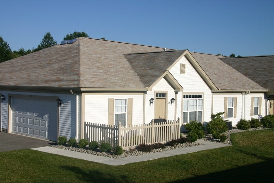 Cherry Hill 851 Cherry Hill Blvd Erie PA 16509 Apartment Finder