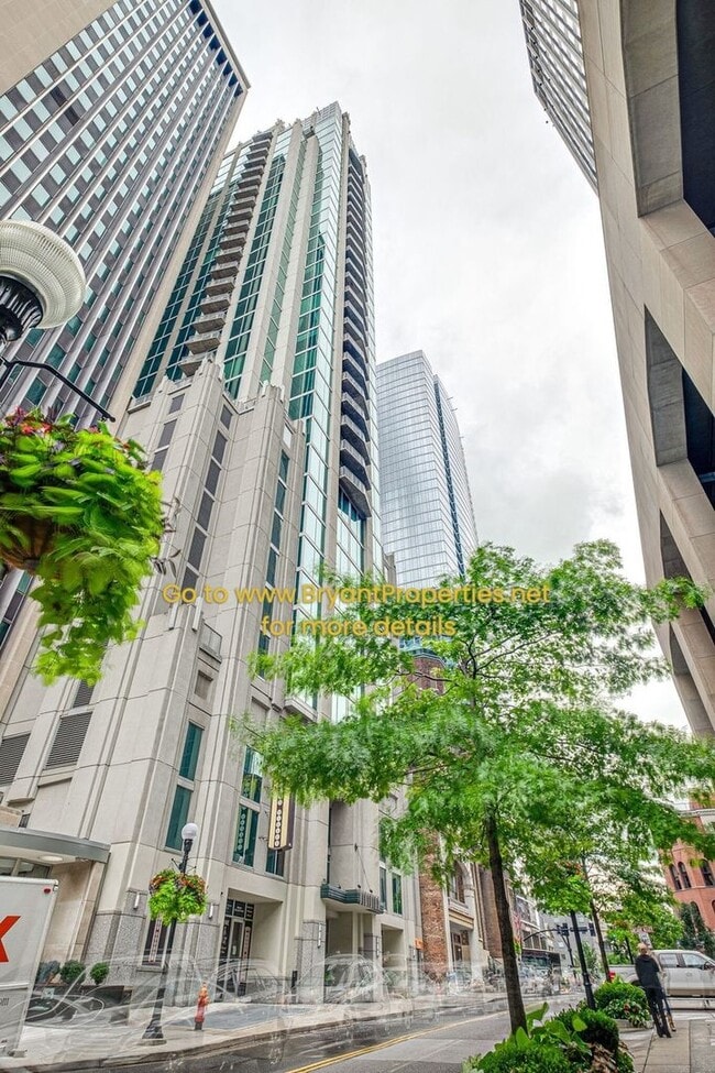 Building Photo - Nashville - Downtown 1-Bedroom Condo