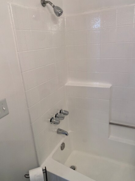 Building Photo - 1224 S Corning St