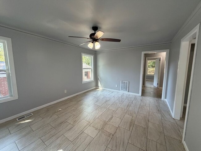Building Photo - 2157 Nelms Dr SW