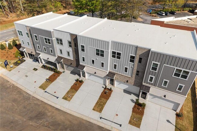 Building Photo - 3575 Overlook Rd NW