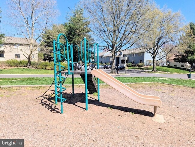 Building Photo - 1616 Morris Ct