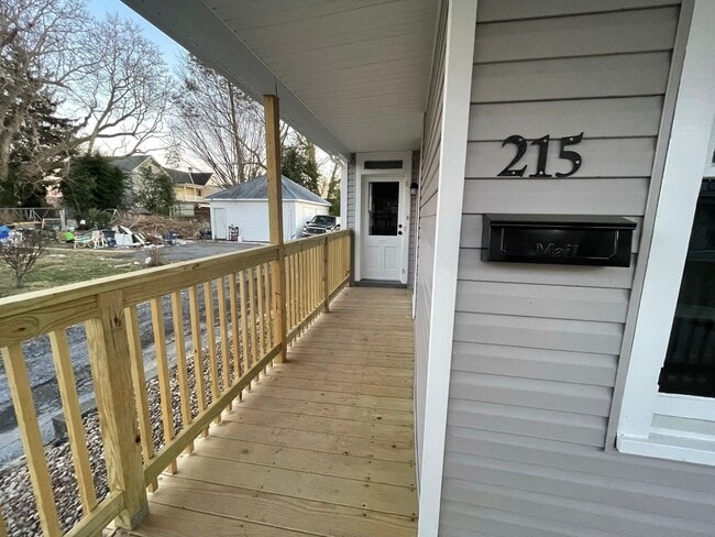 Building Photo - 215-217 Cleveland Avenue